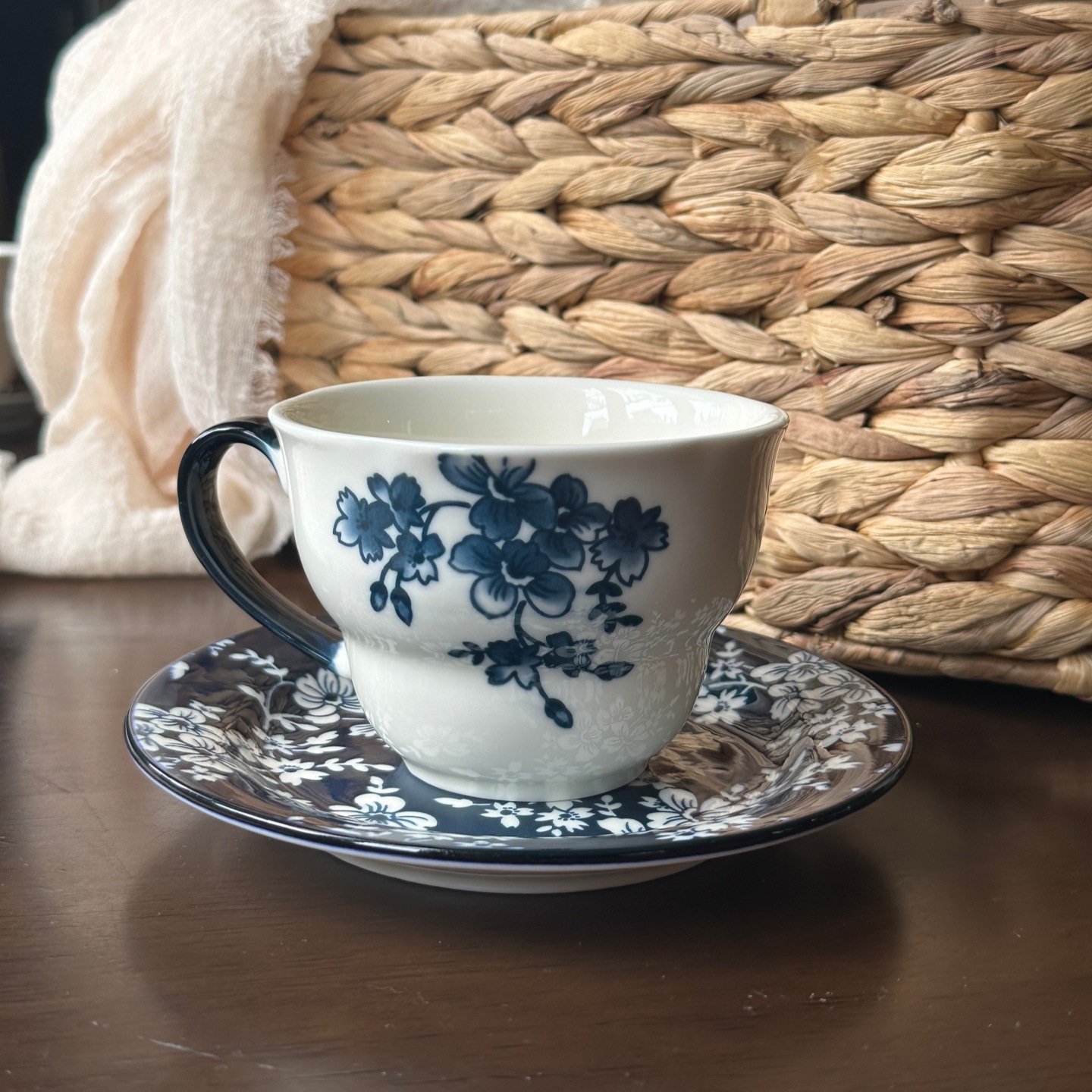 ชุดจานกาแฟวินเทจ 2 ชิ้น ลายดอก - Tea Coffee Set Up บทวิจารณ์และราคา