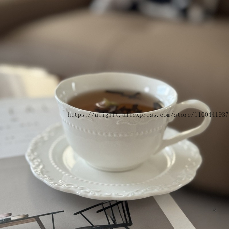 ฝรั่งเศสหรูหรานูนดอกไม้ถ้วยกาแ - Coffee Tea Set Up บทวิจารณ์และราคา